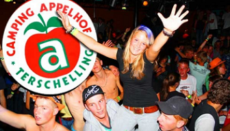 04 08 2018: Terschelling HolidayBus: Vakantievervoer naar Harlingen Terschelling HolidayBus: Vakantievervoer naar